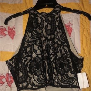 Black and beige crop top